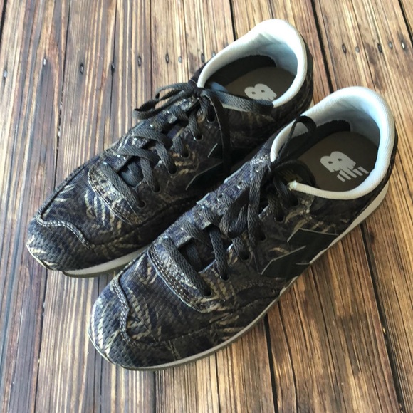 new balance 620 men green